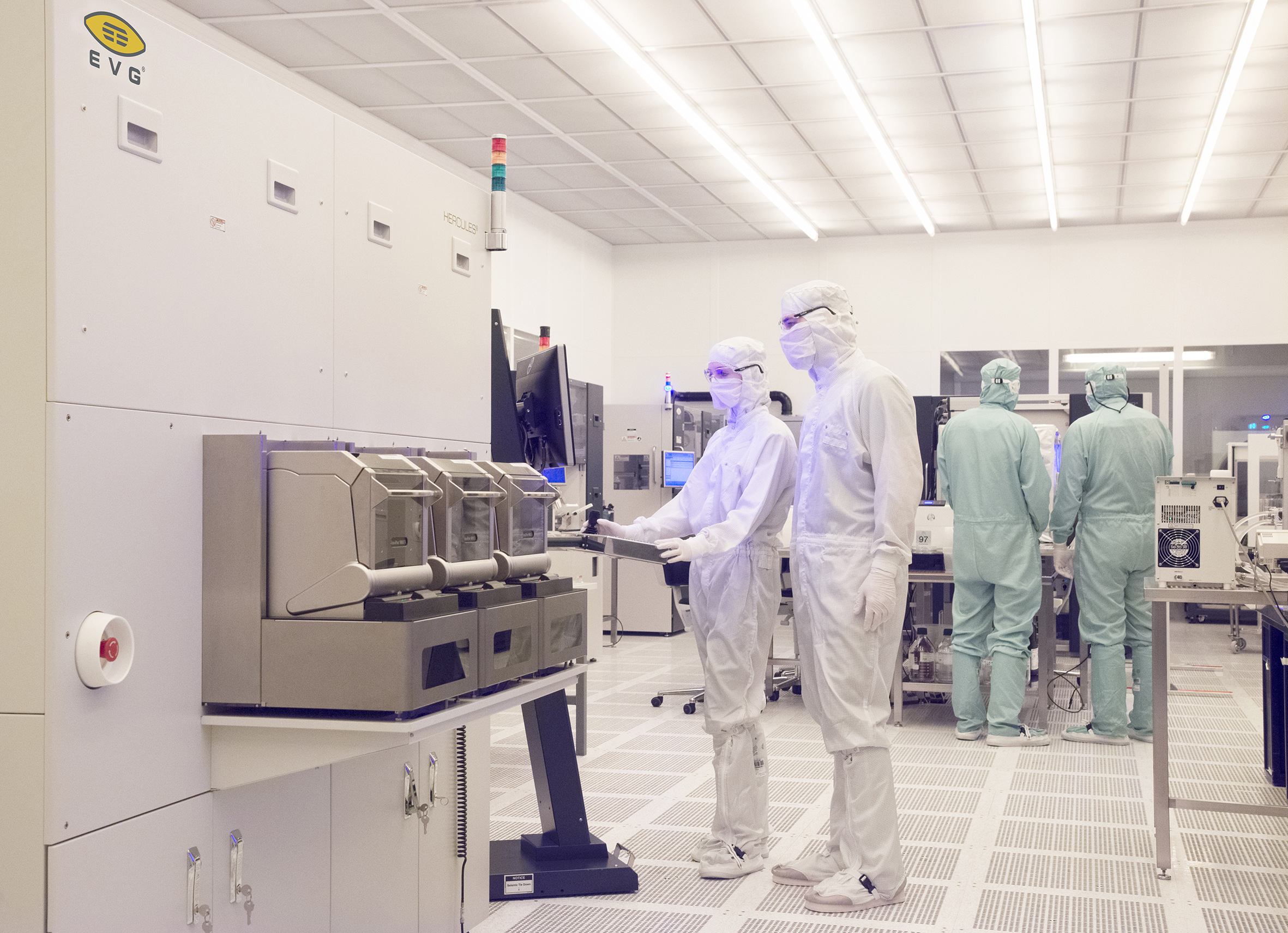 EVG's state-of-the art cleanroom facilities for process development