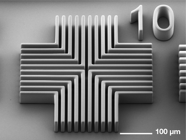 MLE™ 露光 – Neg. JSR THB 151N, LT 50 μm, AR 5:1