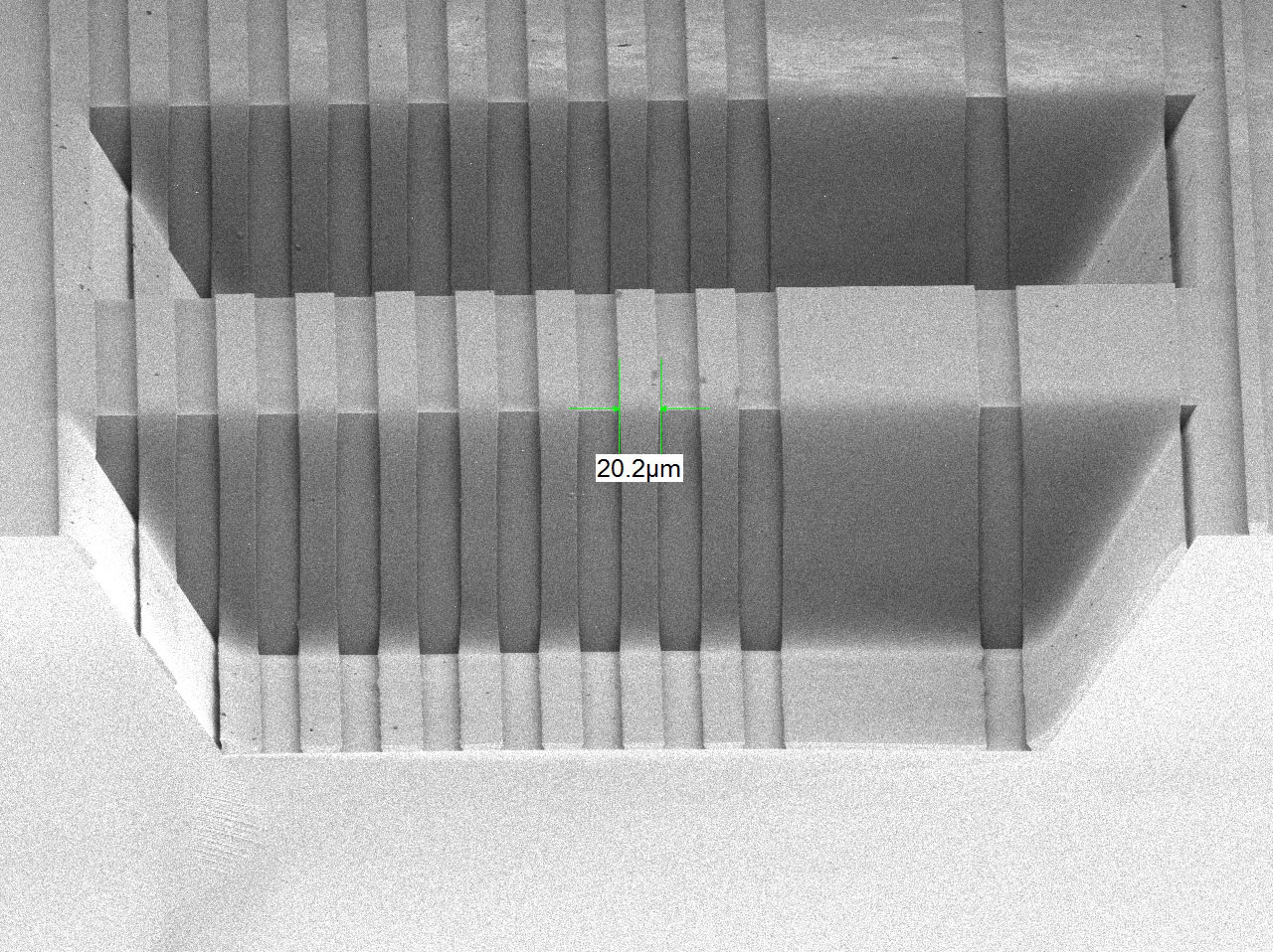 SEM- tilted view on spray- coated and patterned cavity